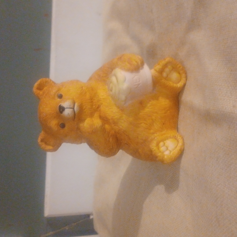 Porcelain bear